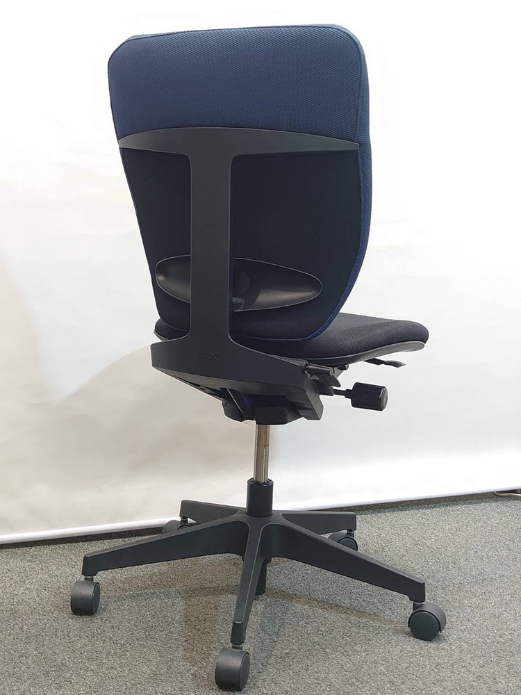 【送料無料 地域限定】10脚セット イトーキ プラオ オフィスチェア デスクチェア 事務チェア キャスターチェア 事務イス 肘無し ひじなし ワーキングチェア【中古オフィス家具】【中古】 - 画像 (3)