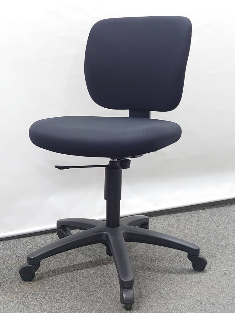 【送料無料 地域限定】【在庫104脚あり】10脚セット コクヨ イーザ オフィスチェア デスクチェア 事務チェア キャスターチェア 事務イス ワークチェア【中古オフィス家具】【中古】 - 画像 (3)