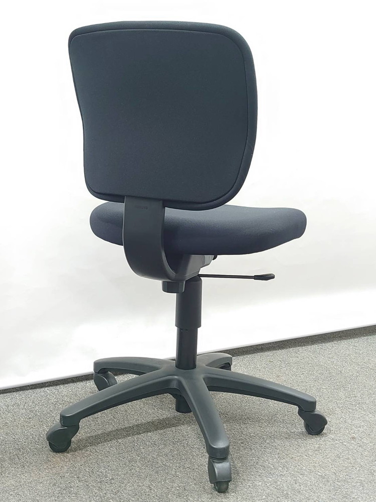 【送料無料 地域限定】【在庫104脚あり】10脚セット コクヨ イーザ オフィスチェア デスクチェア 事務チェア キャスターチェア 事務イス ワークチェア【中古オフィス家具】【中古】 - 画像 (2)