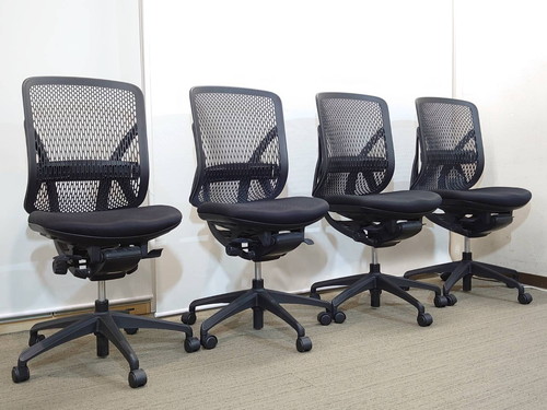 【送料無料 地域限定】 4脚セット イナバ イエラ yera オフィスチェア デスクチェア メッシュチェア ハイバックチェア 肘無 イエラチェア PCチェア キャスターチェア ブラックチェア 人気チェア 【中古オフィス家具】 【中古】 - 画像 (2)