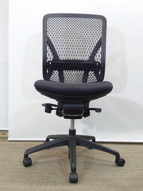 【送料無料 地域限定】 4脚セット イナバ イエラ yera オフィスチェア デスクチェア メッシュチェア ハイバックチェア 肘無 イエラチェア PCチェア キャスターチェア ブラックチェア 人気チェア 【中古オフィス家具】 【中古】 - 画像 (5)