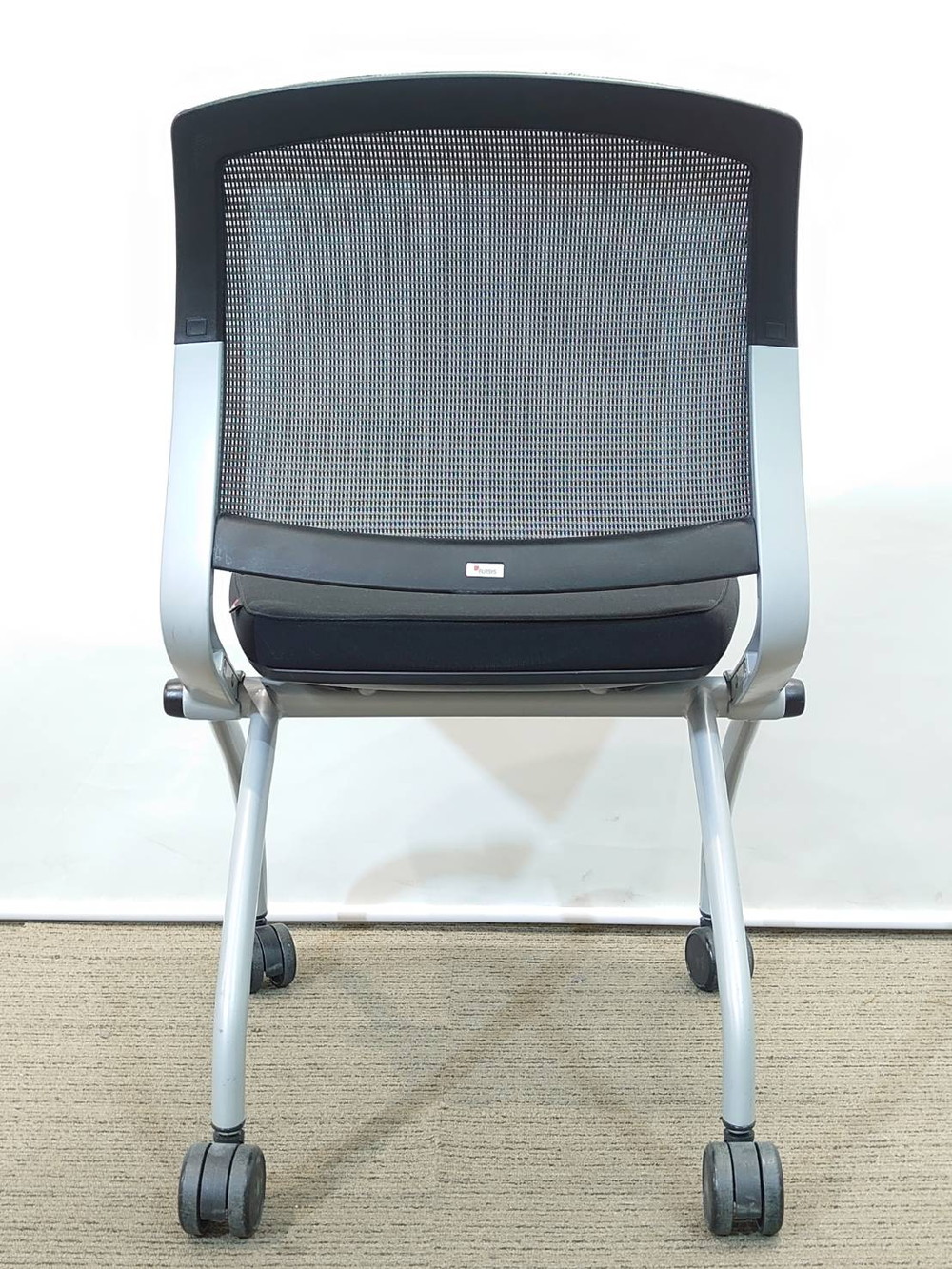 【送料無料 東京地区限定】 4人用 会議セット ミーティングセット オフィステーブル ミーティングテーブル 会議テーブル 会議用テーブル 会議机 W1500×D750×H720 多目的テーブル LION 会議チェア ミーティングチェア FURSYS s4g-00807【中古オフィス家具】【中古】 - 画像 (12)