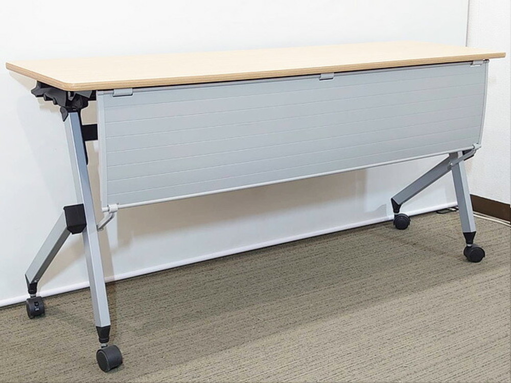 イトーキ 折りたたみテーブル 折り畳みテーブル ミーティングテーブル 会議テーブル スタックテーブル フォールディングテーブル スタッキングテーブル 会議用テーブル ITOKI HXシリーズ THP-184X-98 国産 W1800×D450×H720 【中古オフィス家具】【中古】