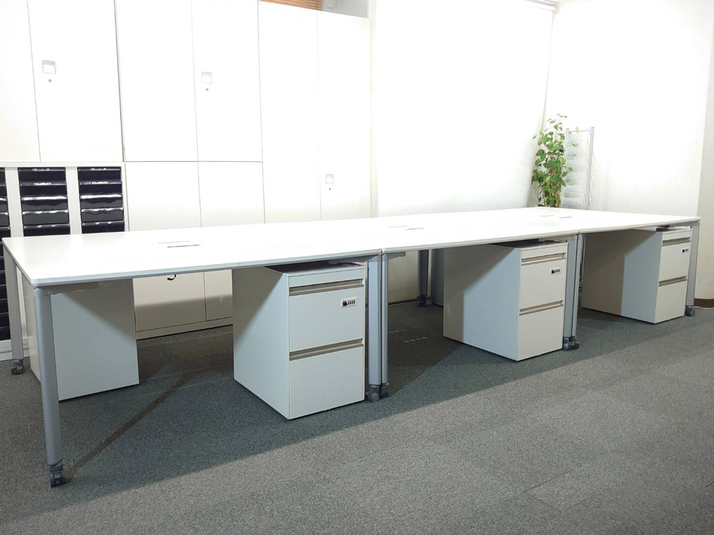 6人用 フリーアドレス デスクセット コクヨ ワークソート ワークテーブルセット W1400×3台 フリアド 平机 片袖机 可動式 オフィステーブル ミーティングテーブル 会議テーブル 多目的テーブル SDT-WS1414PAW 開業セット 国産 【中古オフィス家具】【中古】 - 画像 (2)