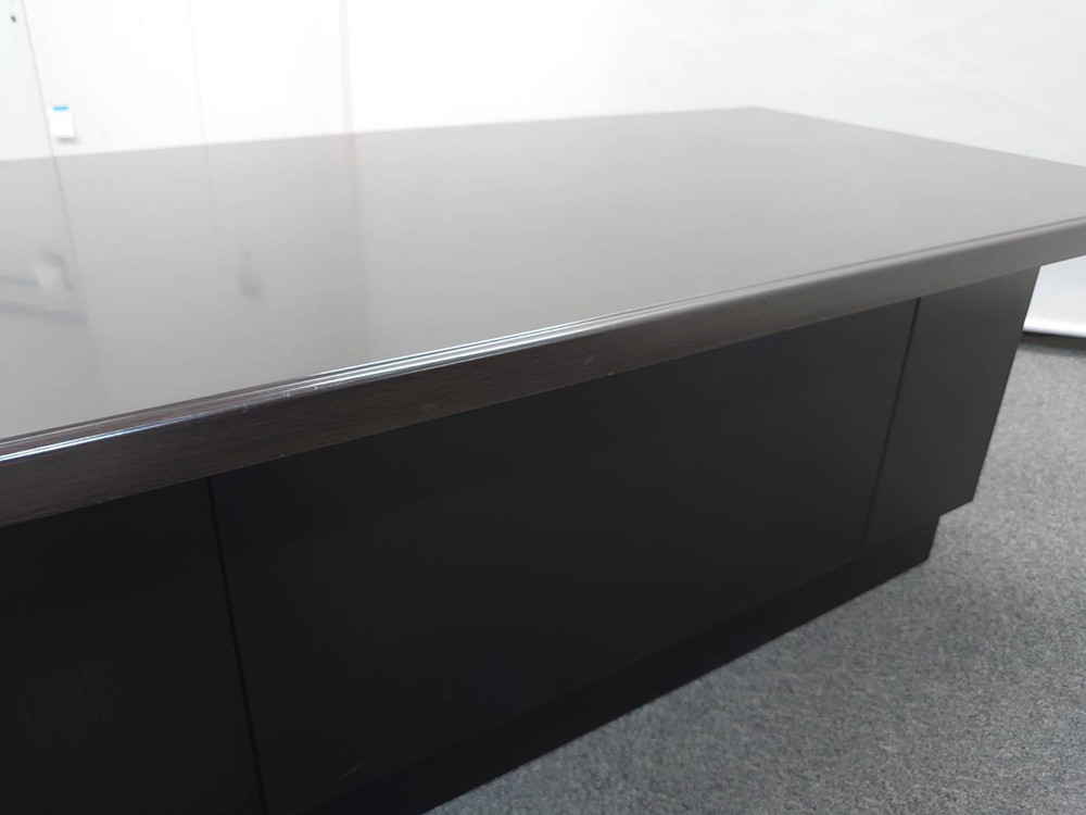 【送料無料 東京地区限定】 応接セット 4点セット 1人掛けソファ 3人掛けソファ ローテーブル ソファセット 応接家具 応接用セット 応接用ソファ ベージュ色 アームソファ ロングソファ 役員室 会議室 応接室 応接ソファ 役員ソファセット オカムラ 【中古オフィス家具】【中古】 - 画像 (14)