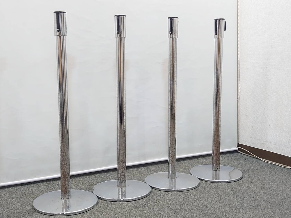 【送料無料 東京地区限定】 【65本入荷】 ベルトパーティション ガイドポール 4本セット 行列 整理 仕切り ポールパーティション パーティション 自立式 自立パーティション ベルトパーテーション リールパーティション【中古オフィス家具】【中古】 - 画像 (7)