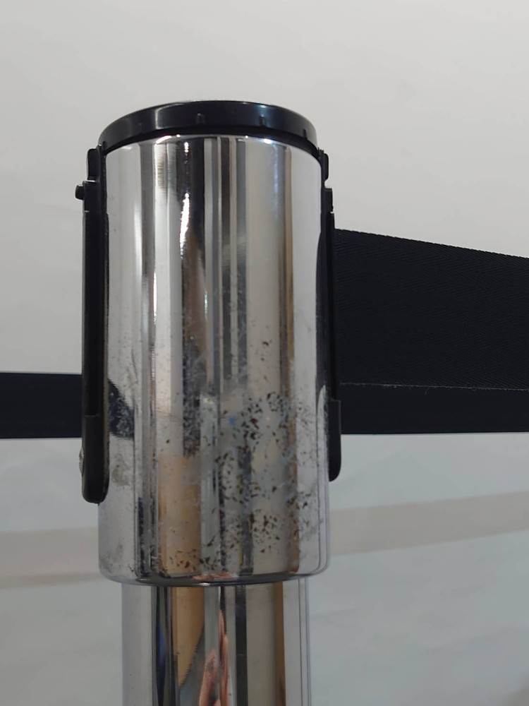 【送料無料 東京地区限定】 【65本入荷】 ベルトパーティション ガイドポール 4本セット 行列 整理 仕切り ポールパーティション パーティション 自立式 自立パーティション ベルトパーテーション リールパーティション【中古オフィス家具】【中古】 - 画像 (8)