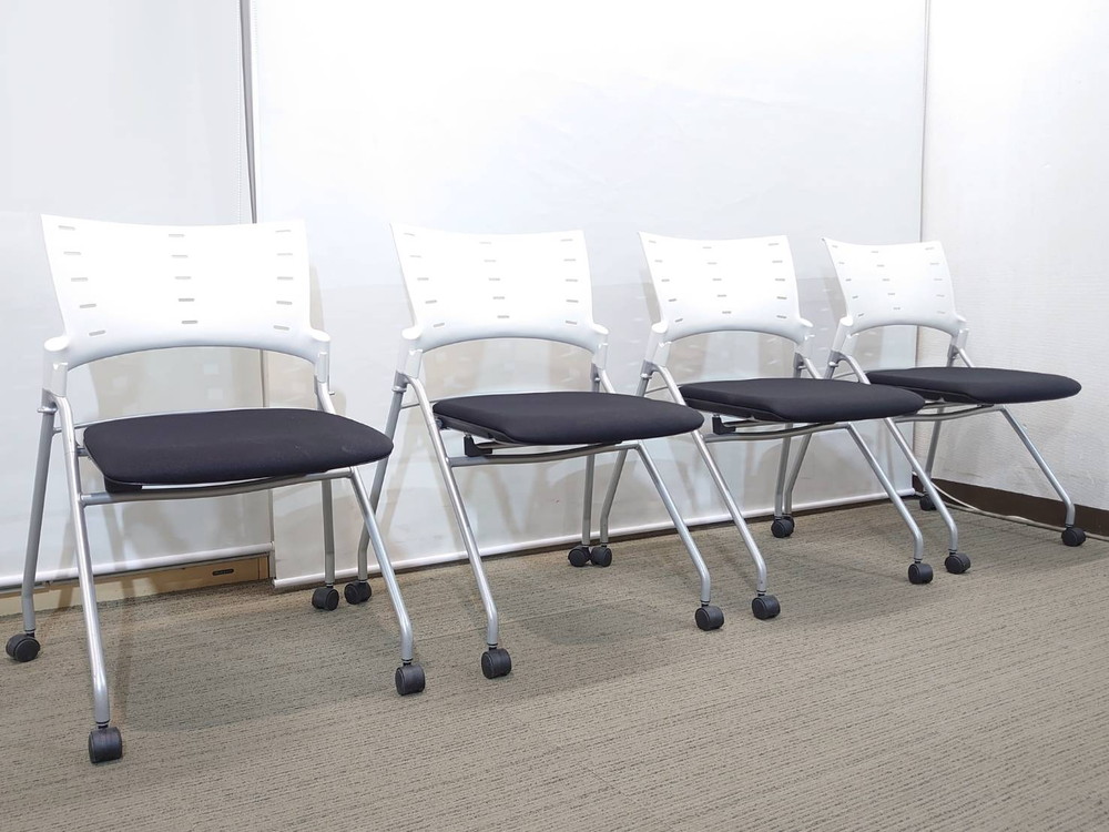 【送料無料 地域限定】4脚セット イトーキ マノス マノスチェア ネスティングチェア ミーティングチェア 会議チェア ネスタブルチェア スタックチェア 平行スタックチェア 会議用チェア 会議椅子 ミーティング用チェア 会議用椅子 キャスター付きチェア 会議イス 多目的チェア 折りたたみ ITOKI MANOSS 国産【中古オフィス家具】【中古】 - 画像 (2)